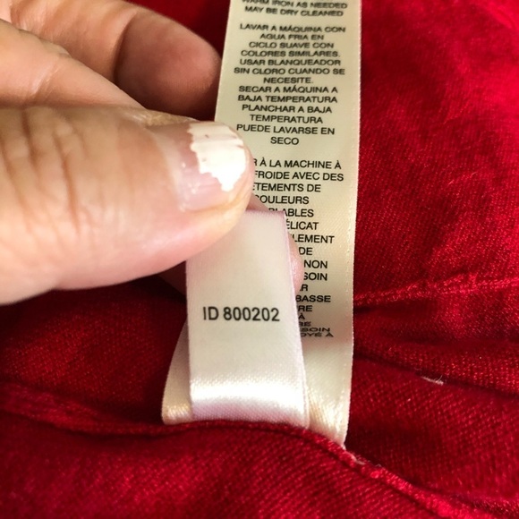 CHICO’S/ RED SOFT LIGHT SWEATER/ size 2 (L/12-14) - Picture 9 of 10